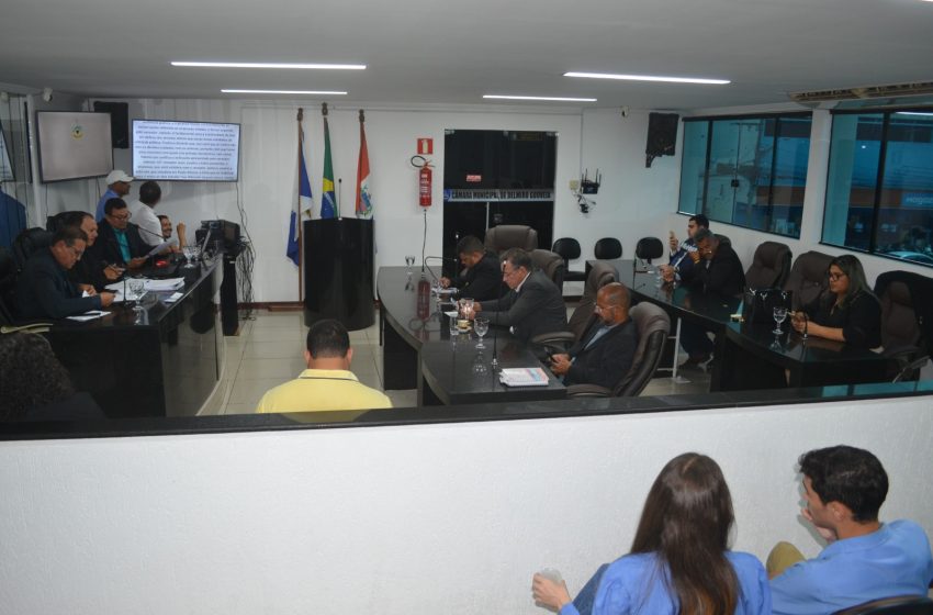 Vereadores solicitam instalação de Restaurante Popular e criação de secretaria de Segurança Pública em Delmiro Gouveia